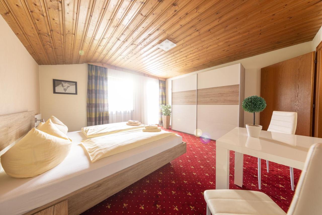 T3 Pension Wald Am Arlberg Exteriér fotografie
